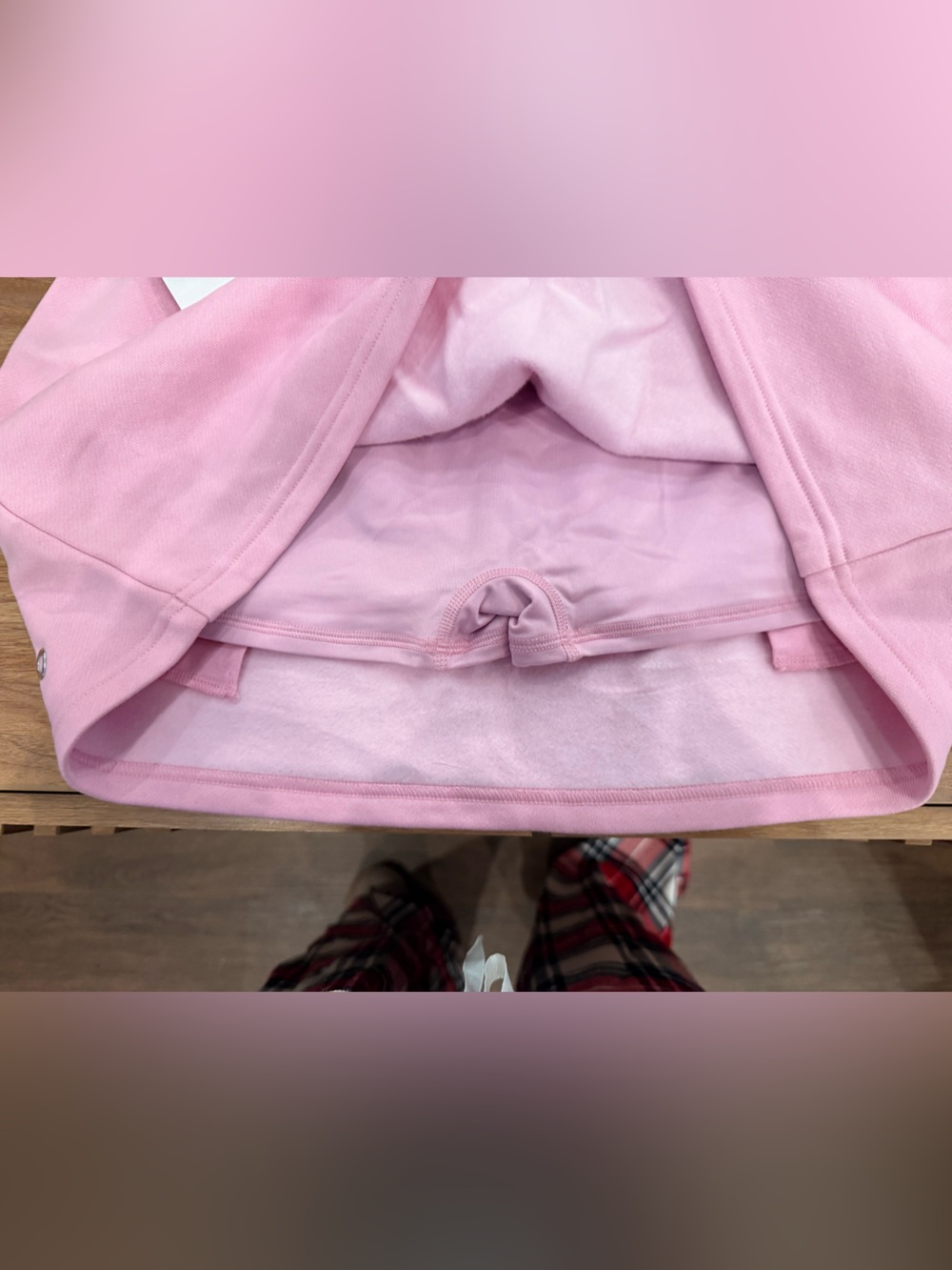 Alo Yoga Accolade Skirt in Candy Heart Pink NWT - Picture 8 of 9